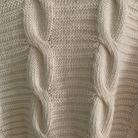 Off white cable knit cardigan sweater - Picture 3 of 3